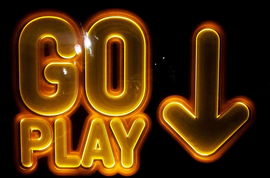play sign